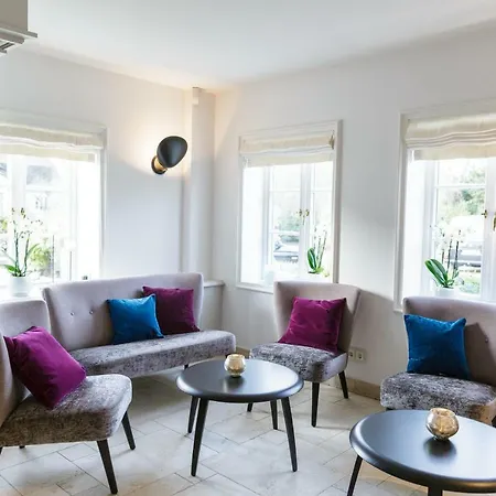 Appartementhaus Lueuevhoog 4*